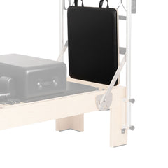 Párnázott ugródeszka a Cadillac reformátor számára